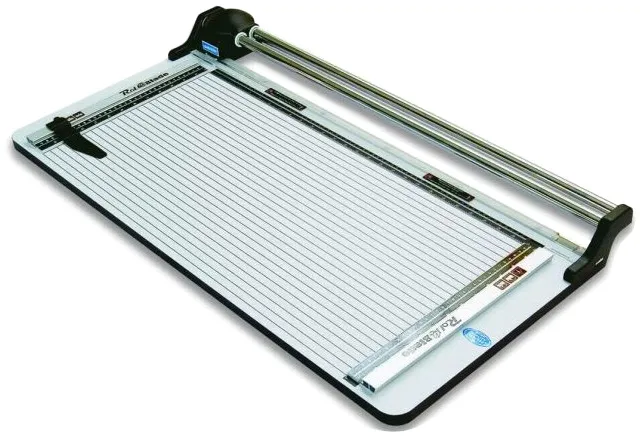 Bàn cắt giấy Roll&Blade TM-460