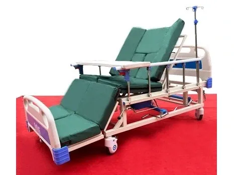 Giường y tế đa chức năng 3 tay quay 1 cần gạt bô Lucass GB-106