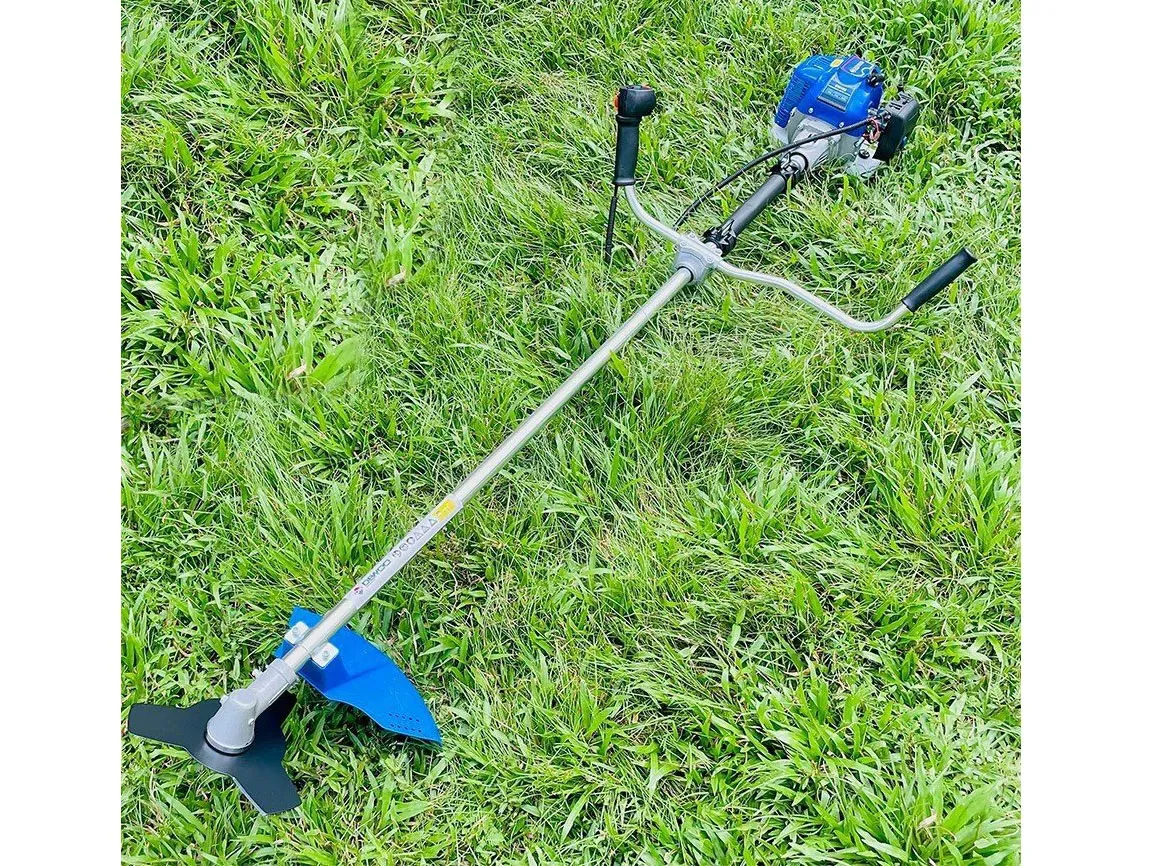 Máy cắt cỏ Dewoo DW-450