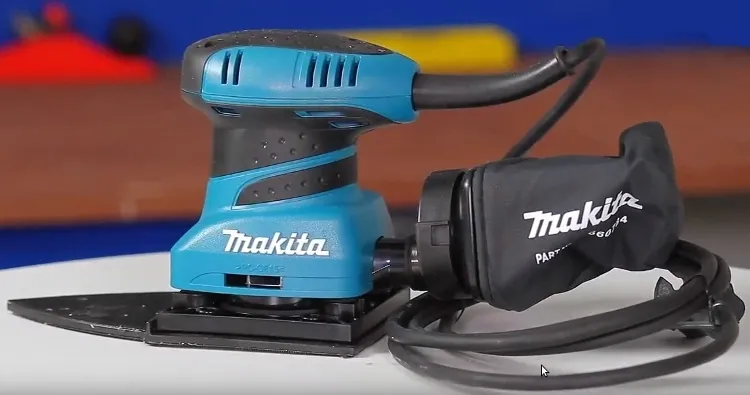 Máy chà nhám rung Makita BO4901