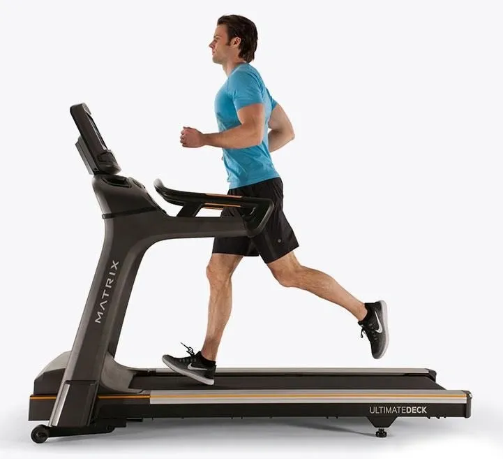 Máy chạy bộ điện Matrix T70XR