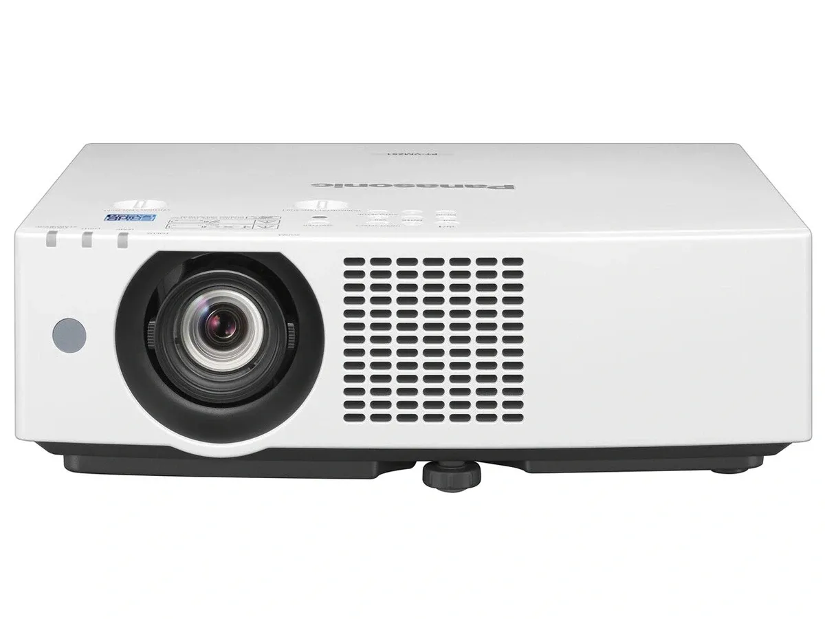 Máy chiếu Panasonic PT-VMZ51