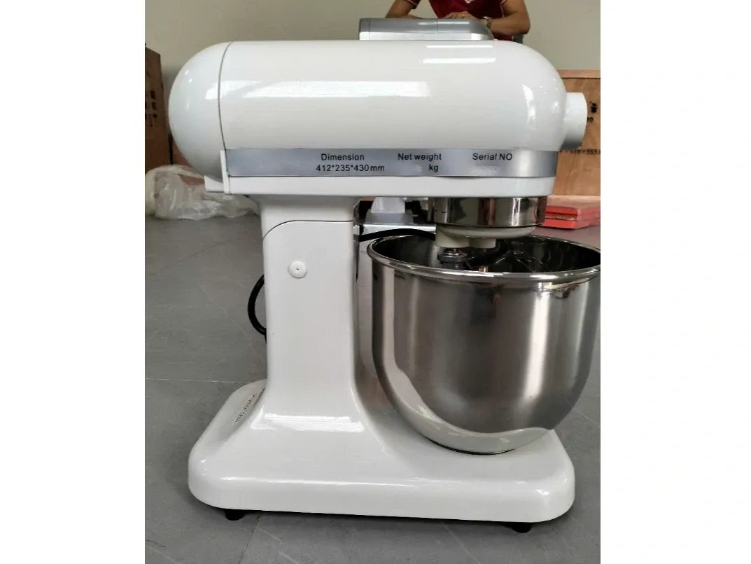 Máy đánh trứng, trộn bột để bàn B7LE (350W)