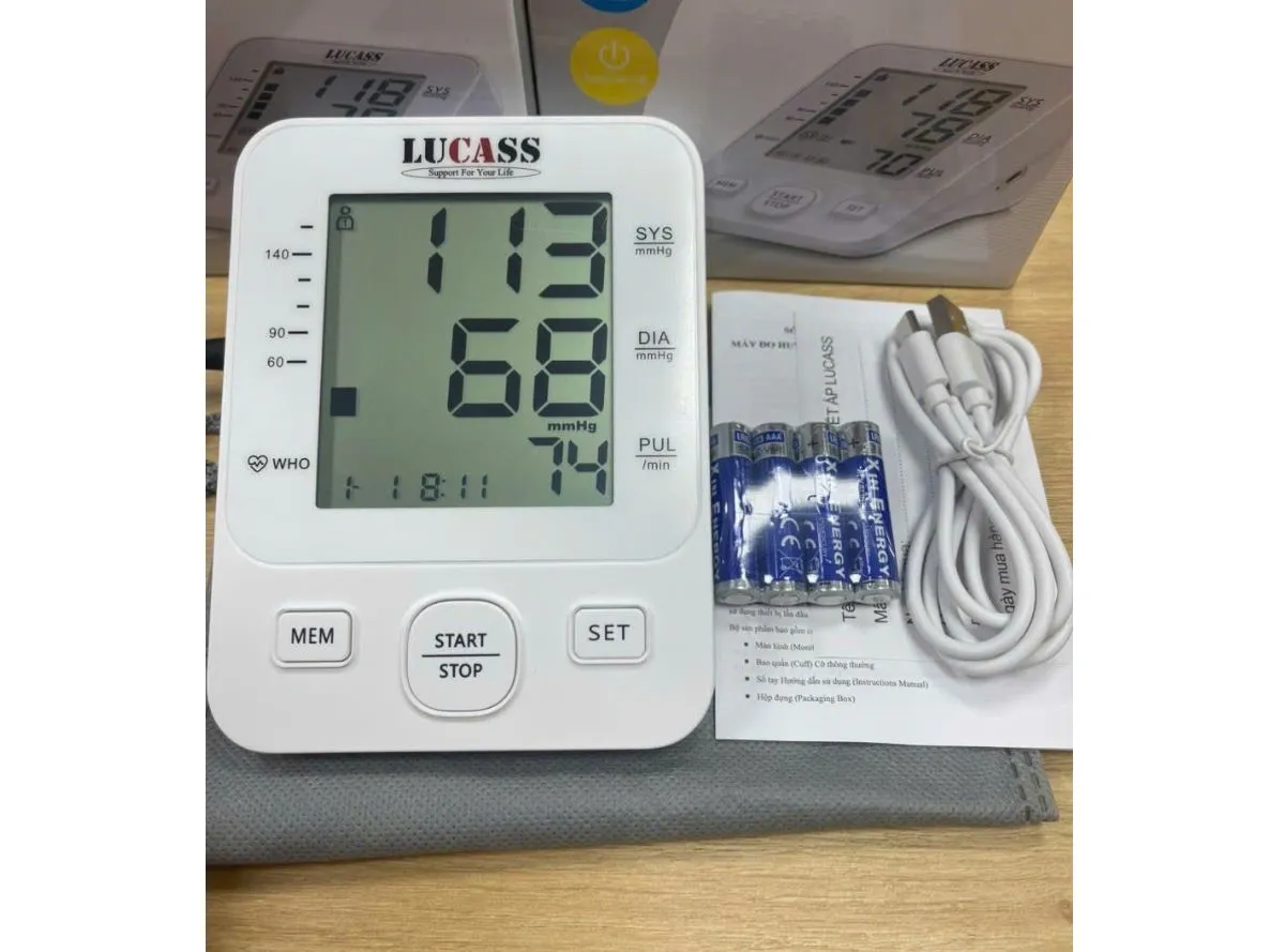 Máy đo huyết áp Lucass AXD-811 (A-81)