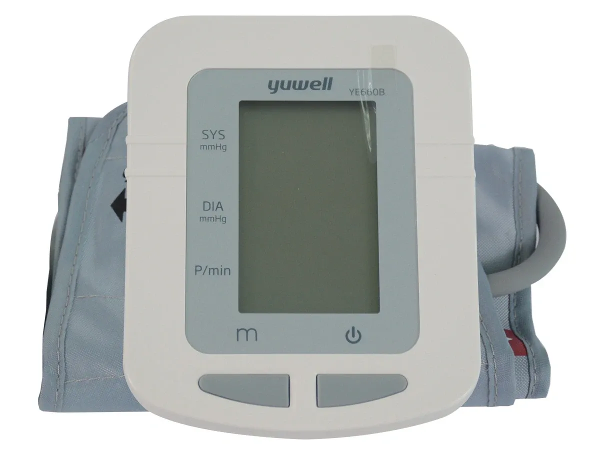 Máy đo huyết áp bắp tay Yuwell YE660B
