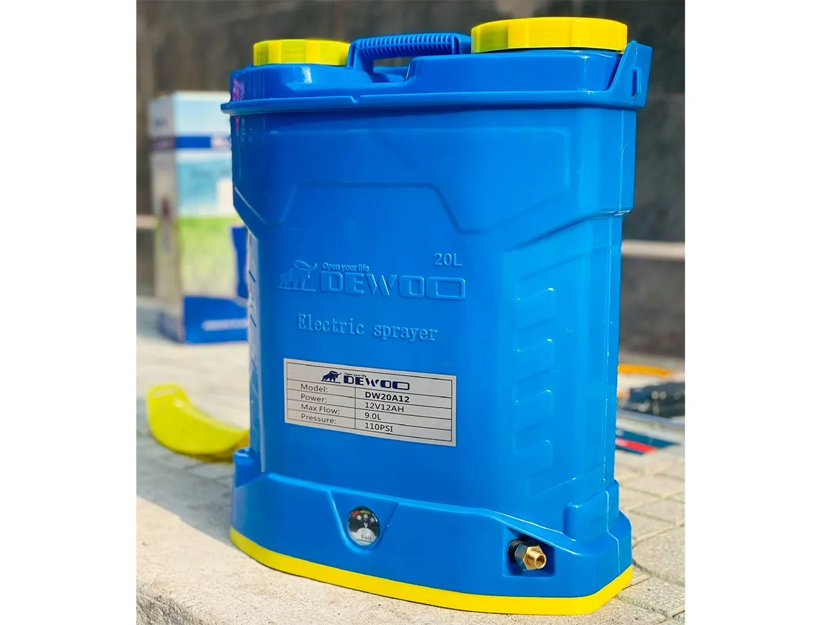 Máy phun thuốc trừ sâu Dewoo DW20A12 (20 lít, 2 bơm)