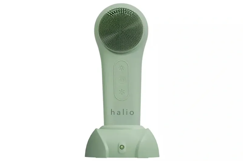 Máy rửa mặt massage tích hợp liệu pháp ánh sáng và nhiệt Halio 5 in 1