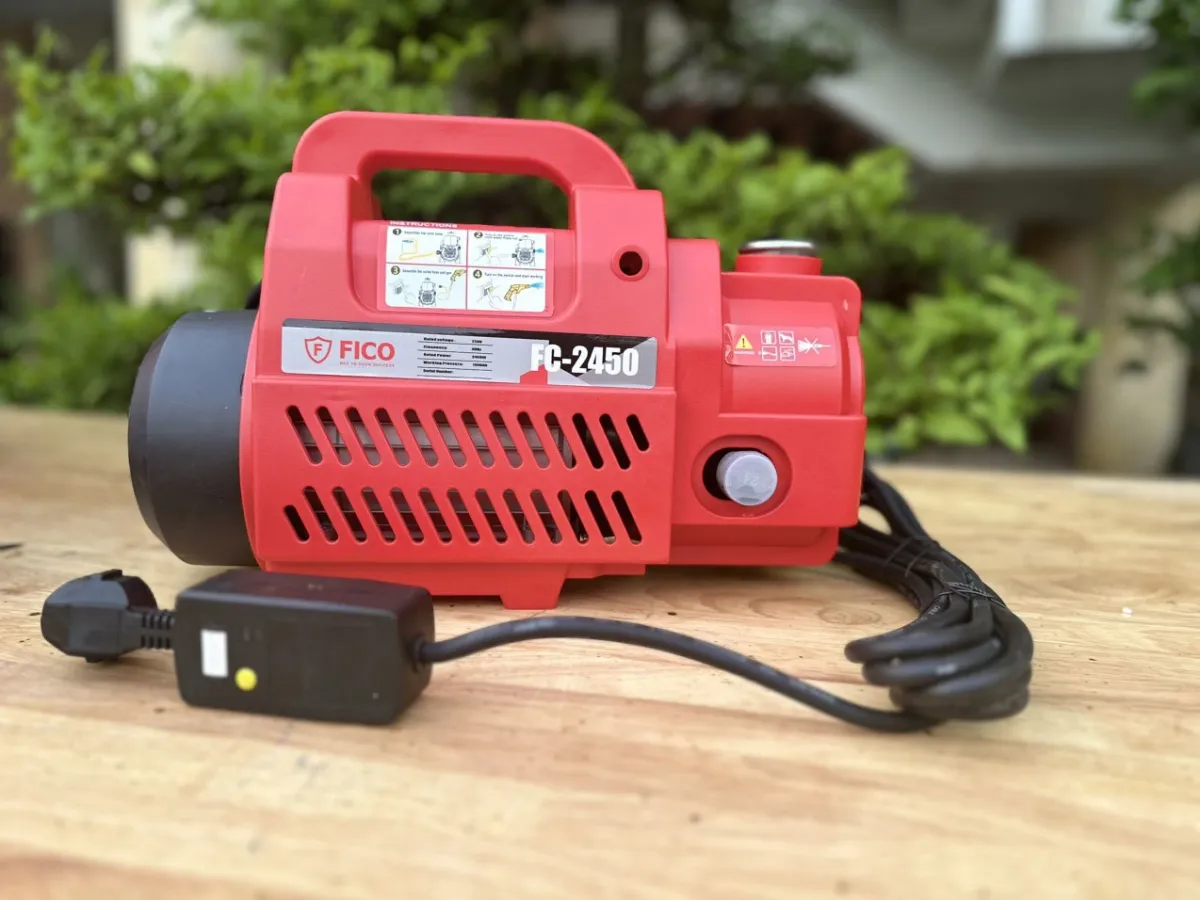 Máy xịt rửa xe 2.450W Fico FC-2450