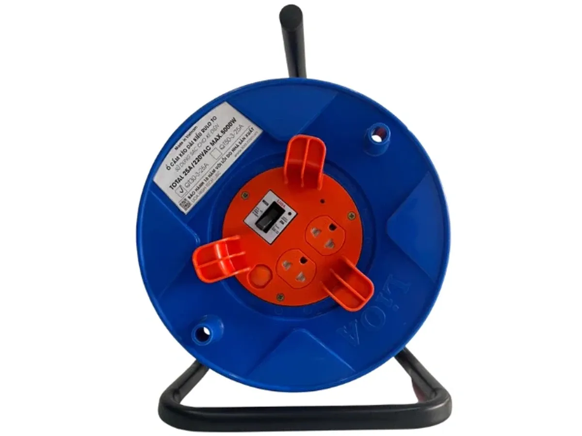 Ổ cắm kéo dài Lioa QT30-3-25A