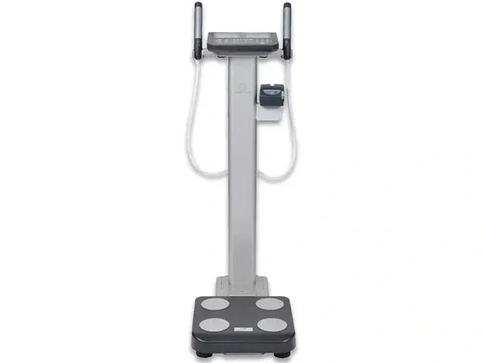 Máy phân tích thành phần cơ thể Tanita MC-780MA (Đa tần)