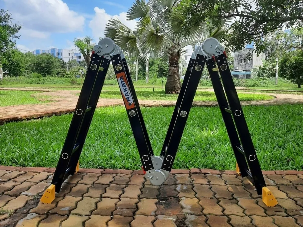 Thang gấp xếp 4 đoạn Nakata 3 bậc VN03 (3.6m)