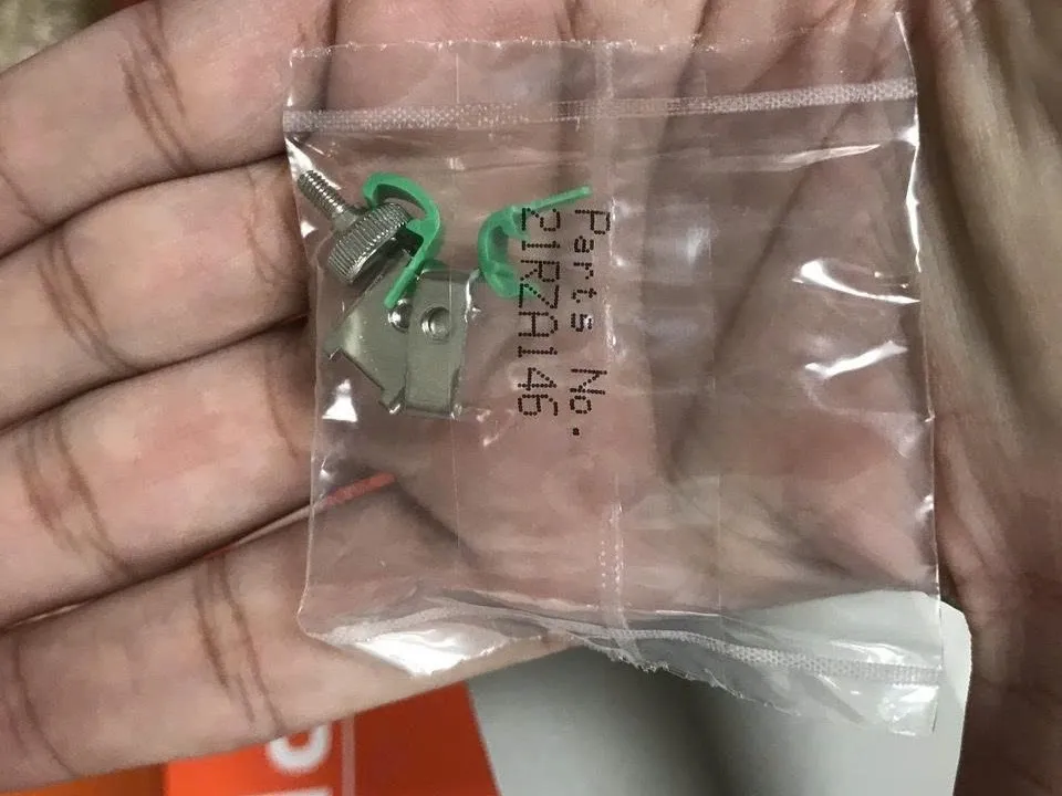 Vít nẹp Mitutoyo 21RZA146