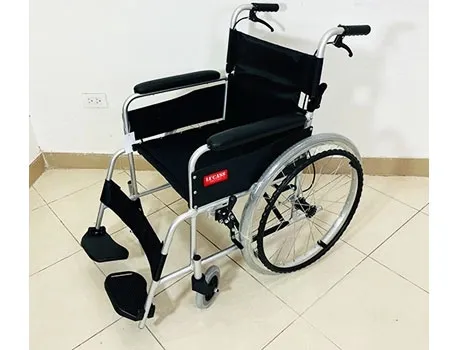Xe lăn tay Lucass X201 khung nhôm phiên bản tiêu chuẩn